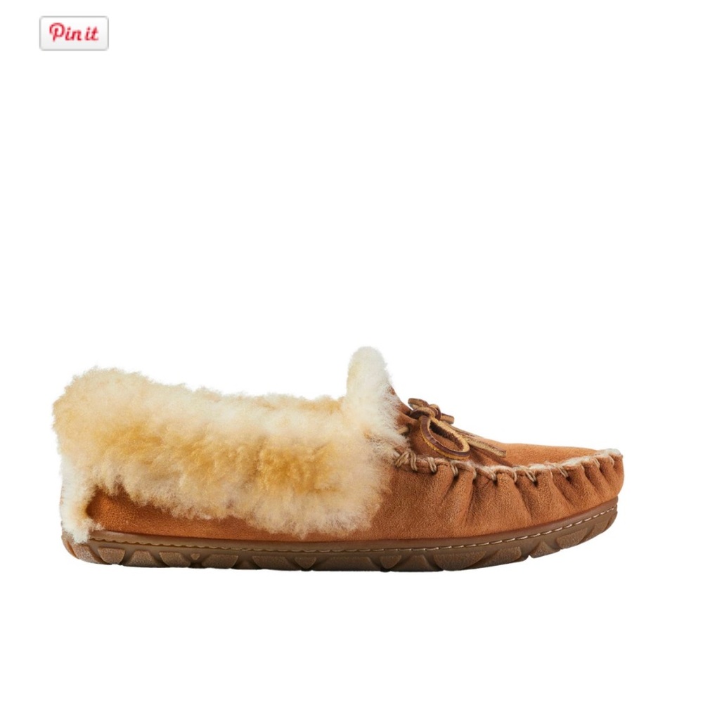 L.L. Bean Women’s Wicked Good Moccasin - size 10 New in Box